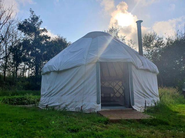 האברפורדווסט Mill Haven Place Glamping-Yurt 2 מראה חיצוני תמונה